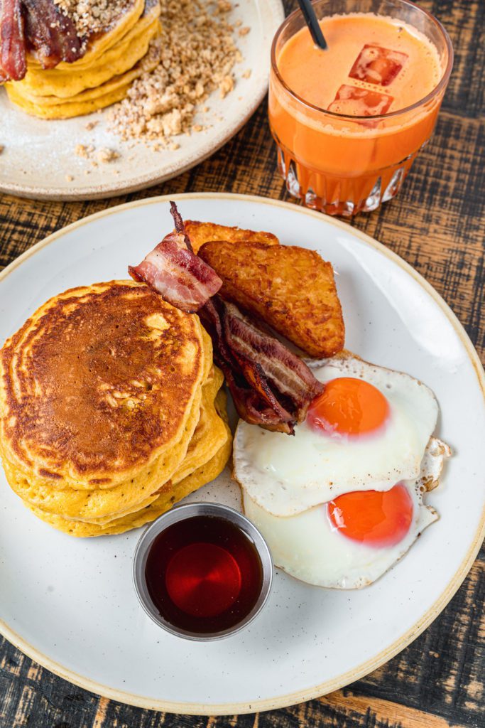 English Breakfast Pancakes in Canary Wharf